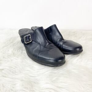 Clarks Bendables 9.5 M Womens Black Leather Slide Mule Buckle Comfort Clogs